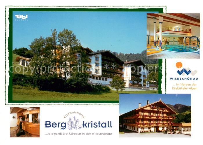 Wildschoenau Tirol Erlebnishotel Berg Kristall Rezeption Hallenbad