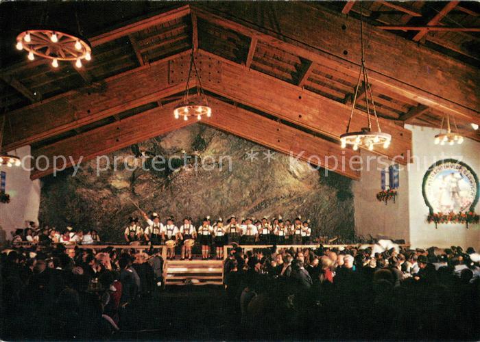 GARMISCH-PARTENKIRCHEN Bayern Bayernhalle des Volkstrachtenvereins Garmisch Musi