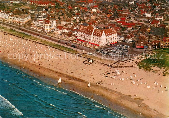 Noordwijk aan Zee  Strand met Palace Hotel luchtopname
