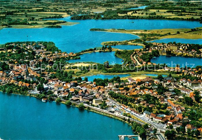 Ploen See Seenlandschaft Holsteinische Schweiz Fliegeraufnahme