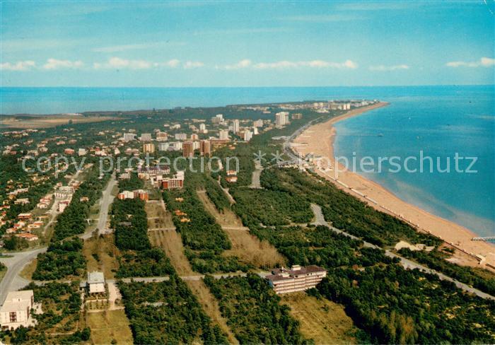 Lignano Riviera Fliegeraufnahme mit Pineta und Sabbiadoro