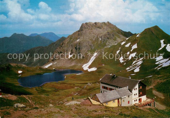 Tilisunahuette mit Seehorn und Tilisunasee
