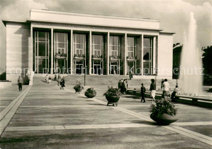 Brno Bruenn Staatstheater Janacek Opernhaus Fontaene