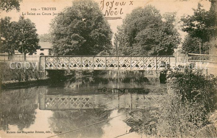 Troyes Aube La Seine au Cours Jacquin
