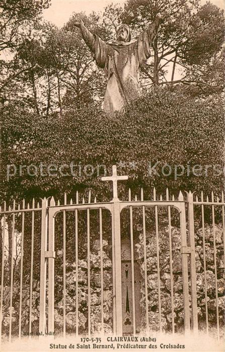 Clairvaux Aube Statue de Saint Bernard Predicateur des Croisades