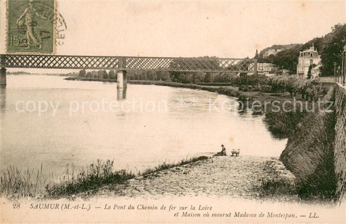 Saumur Le Pont du Chemin de fer sur la Loire e