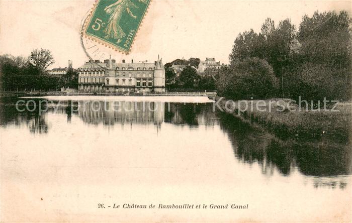 Rambouillet Le Chateau de Rambouillet et le Grand Canal