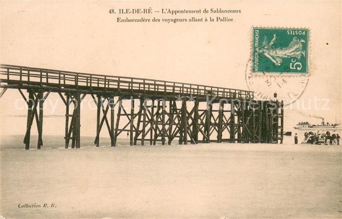 Ile-de-Re Appontement de Sablanceaux Embarcadere des voyageurs allant a la Palli