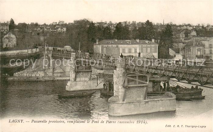 Lagny Passerelle provisoire remplacant le Pont de Pierre