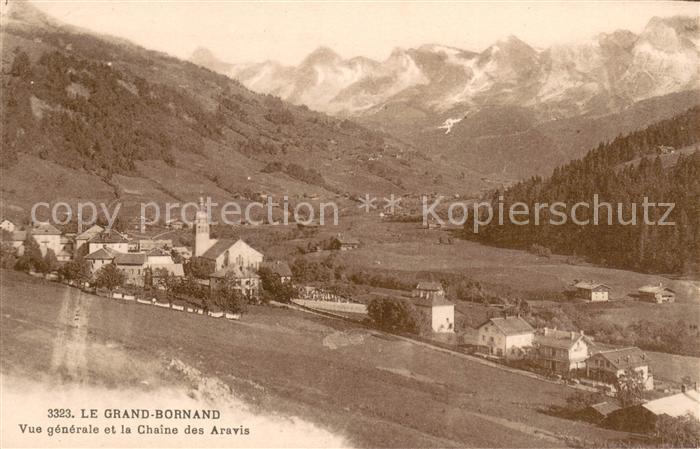 Le Grand-Bornand Vue generale et la Chaine des Aravis