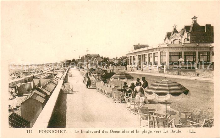 Pornichet Boulevard des Océanides et la plage vers La Baule Promenade