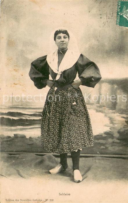 Les Sables-d Olonne Une Sablaise Costumes Trachten