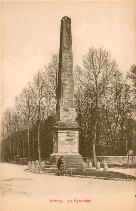 Brunoy Pyramide