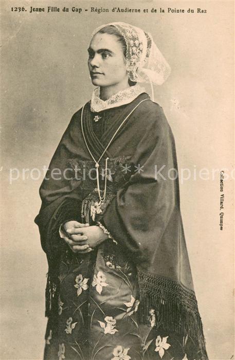 Audierne Jeune fille du Cap Costumes Trachten