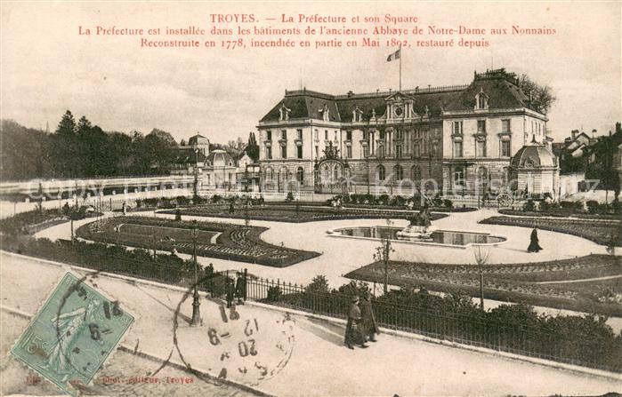 Troyes Aube La Prefecture et son square