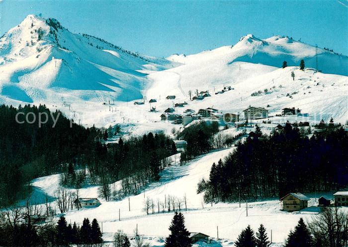 Bellevaux Haute-Savoie Panorama Massif de Hirmentaz et station de ski