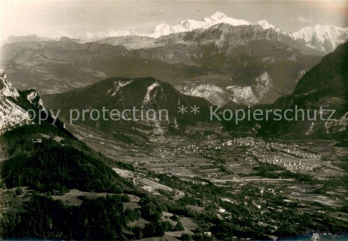 Cluses Panorama et Massif du Mont Blanc Alpes