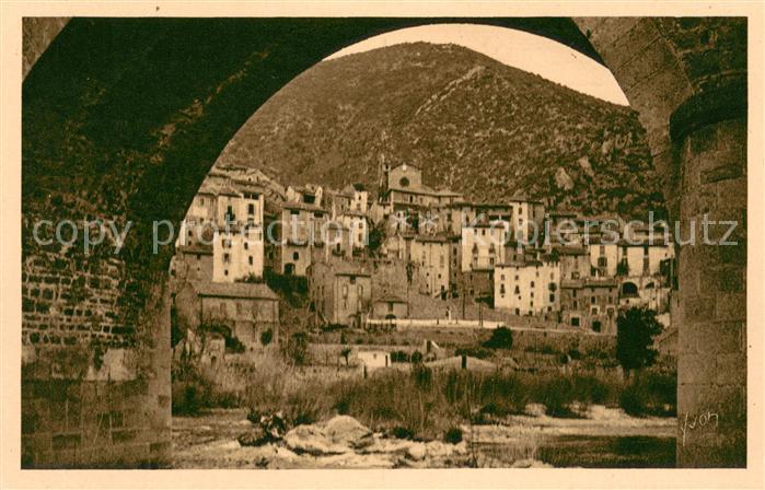 Roquebrun Perspective prise des Rives de l'Orb