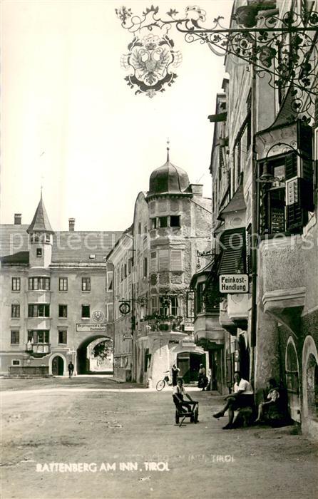 Rattenberg Inn Motiv Innenstadt Feinkostehandlung Tuerschild