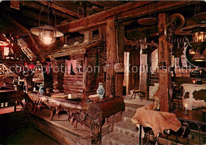 Klausen Eisacktal Suedtirol Torggelkeller Schmuckhof