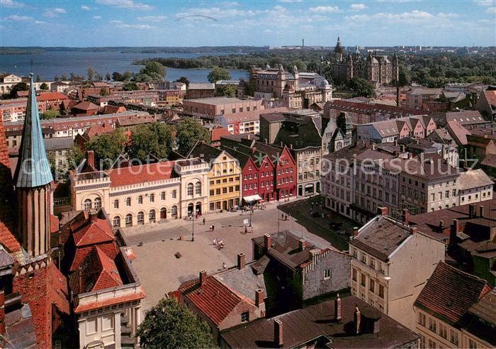 Schwerin Mecklenburg Blick vom Domauf die Altstadt