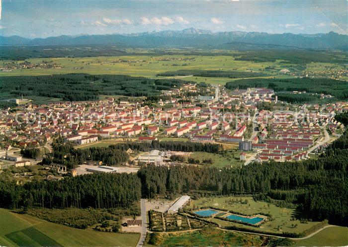 Neugablonz Fliegeraufnahme mit Wetterstein Zugspitze Kenzen Hochgebirge Tegelber