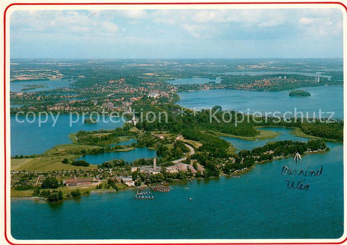Ploen See Naturcamping Spitzenort Gaststube Seeschwalbe Fliegeraufnahme