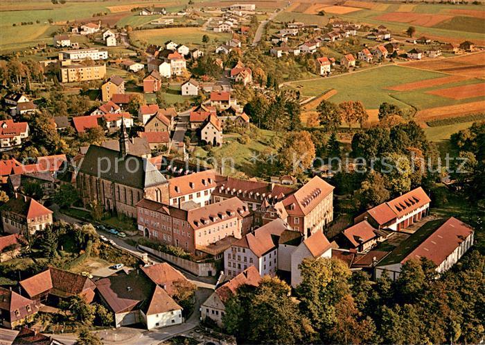 Himmelkron Kirche mit Behindertenheimen Schloss Haus Gottestreue Haus Elisabeth