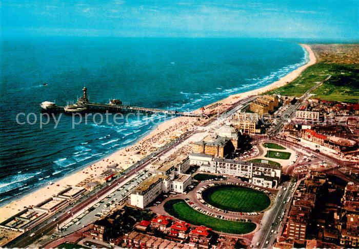 Scheveningen Boulevard en Zee Fliegeraufnahme