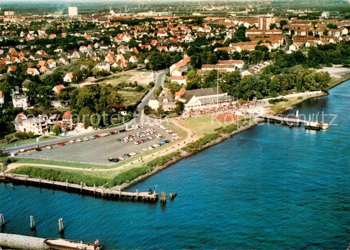 Wedel Pinneberg Schiffsbegruessung Willkommhoeft Schulauer Faehrhaus Fliegeraufn