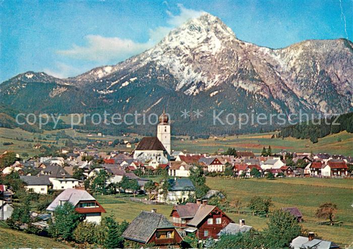 Groebming Steiermark Ortsansicht mit Kirche Blick zum Stoderzinken