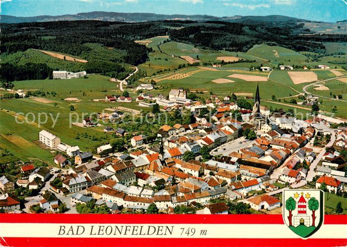 Bad Leonfelden mit Moor- und Kneippkuranstalt am Waldrand Fliegeraufnahme