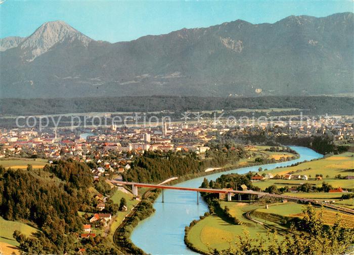 Villach Kaernten Stadtpanorama mit der Drau Mittagskogel Karawanken