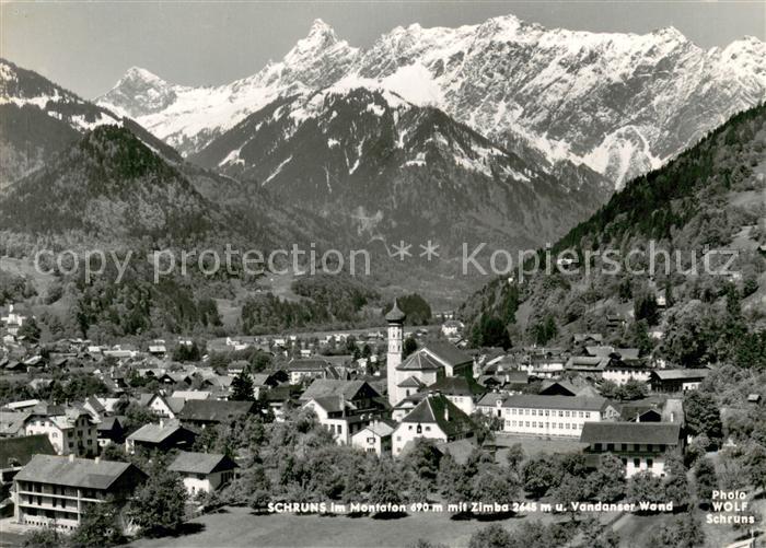 Schruns Vorarlberg Gesamtansicht mit Zimba und Vandanser Wand Montafon