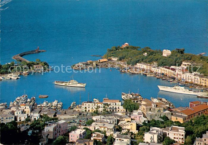 Ischia Hafen Fliegeraufnahme
