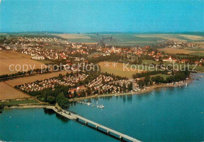 Moehnesee Fliegeraufnahme mit Talsperre