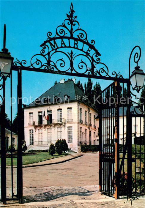 Marly-le-Roi Hôtel de Ville Rathaus Schmiedeeisernes