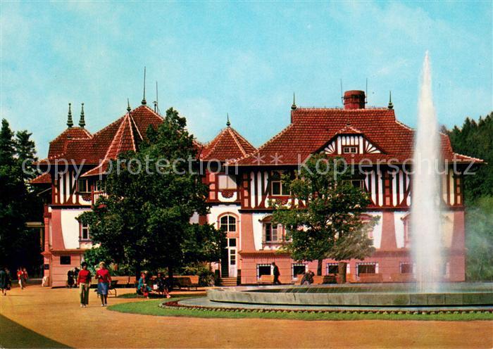 Luhacovice Jurkovic Haus mit Fontaene