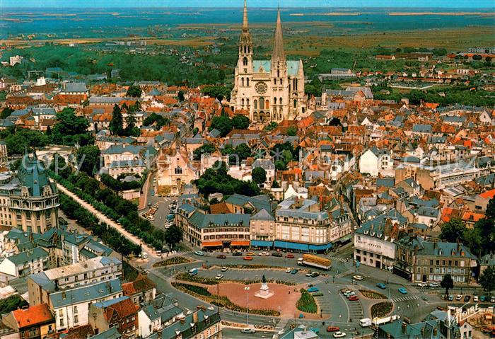 Chartres 28 Vue aerienne La place des Epars et la f