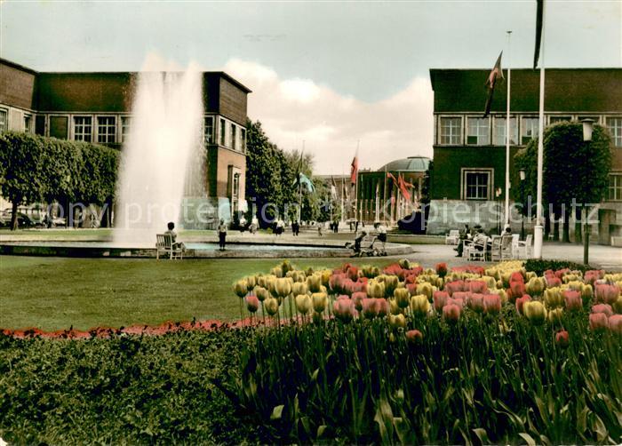 DuessELDORF  CITY Ehrenhof mit Planetarium