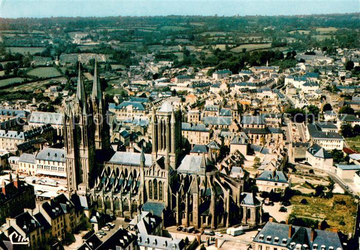 Coutances La Cathedrale vue aérienne