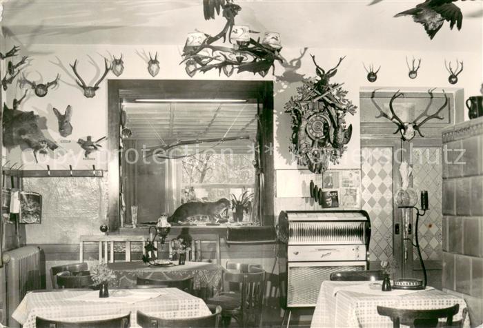 Bernau Berlin Waldschaenke am Rahmersee Jagdzimmer