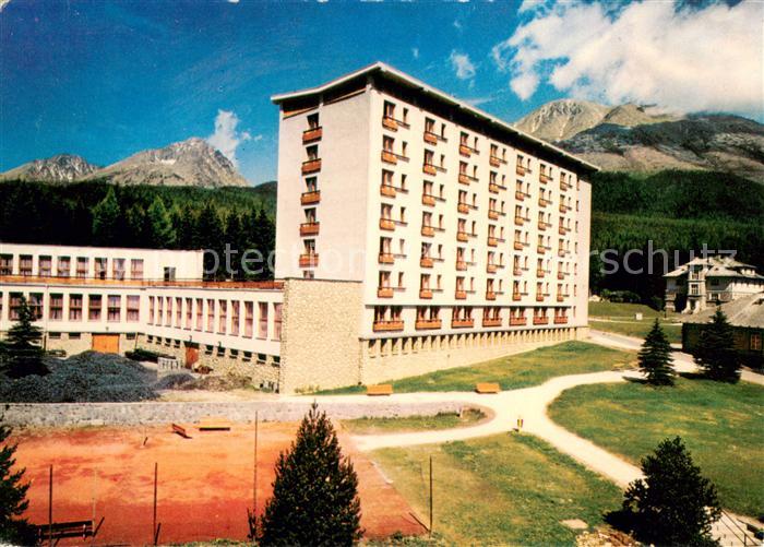 Vysoke Tatry Tatranske Zruby Vojenska zotavovna v pozadi Koncista Gerlachovsky a