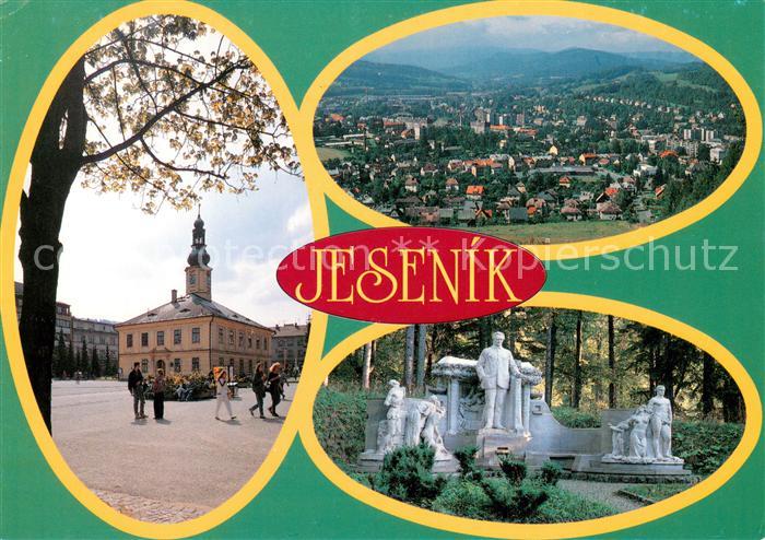 Jesenik Celkovy pohled Namesti TGM Pomnik V. Priessnitze ve Smetanovych sadech P