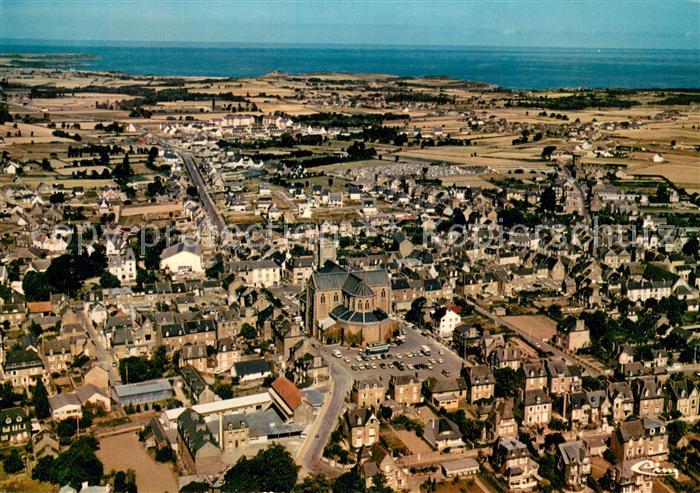 Cancale Vue aérienne sur le Bourg