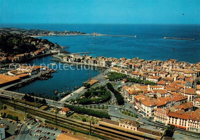 Saint-Jean-de-Luz Le Quartier de la Gare Le Port La Rade