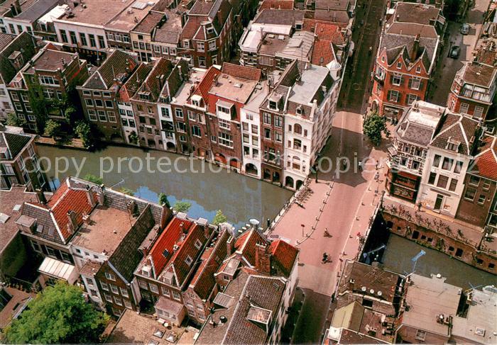 Utrecht Gezicht vanaf Domtoren Maartensbrug Oudegracht Zoutmarkt en Zadelstraat