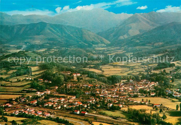 Saint-Jean-Pied-de-Port Vue generale aerienne