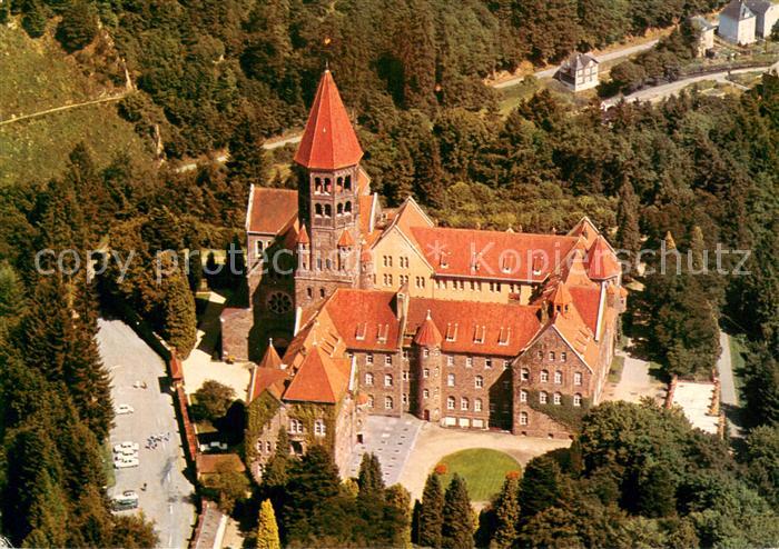 Clervaux Abbaye bénédictine de Saint Maurice et de Saint Maur vue aérienne