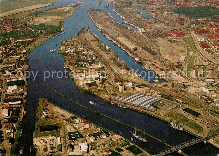 HAMBURG  CITY Fliegeraufnahme